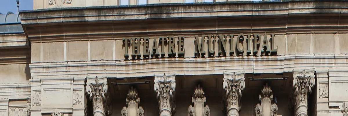 Image Constructeur terrain padel Bourg-en-Bresse