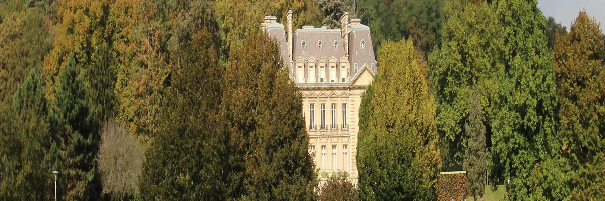 Image Constructeur terrain padel Jouy-en-Josas