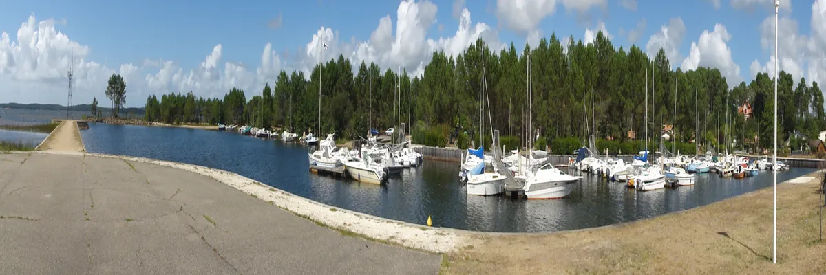 image-constructeur-terrain-padel-lacanau.webp Image Constructeur terrain padel Lacanau