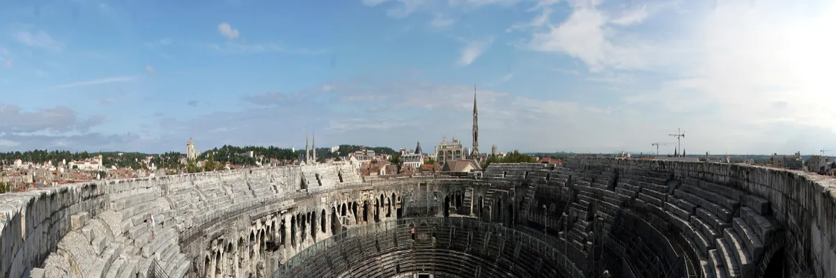 Image Constructeur terrain padel Nîmes