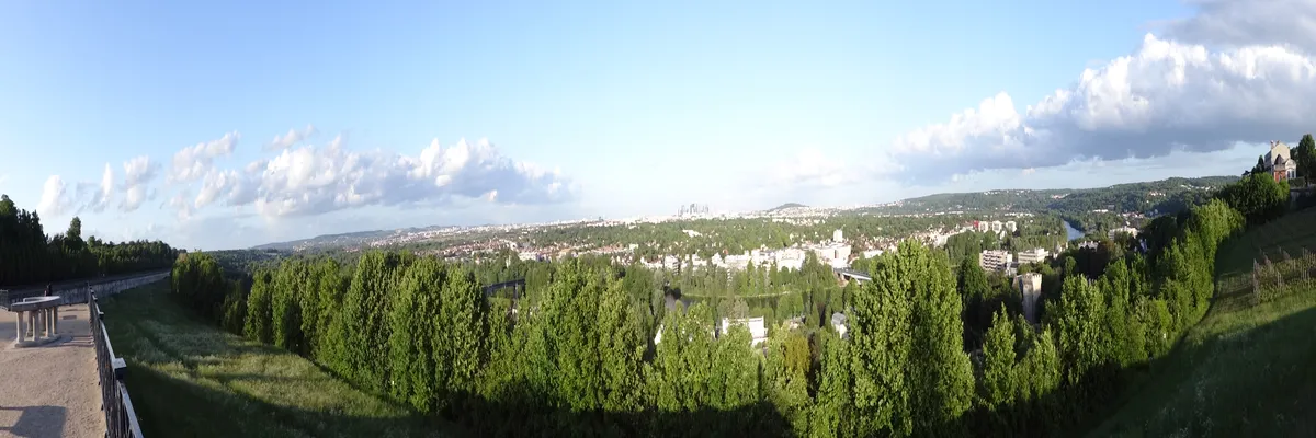 Image Constructeur terrain padel Saint-Germain-en-Laye