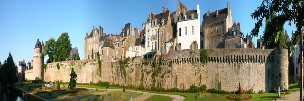 Image Constructeur terrain padel Vannes