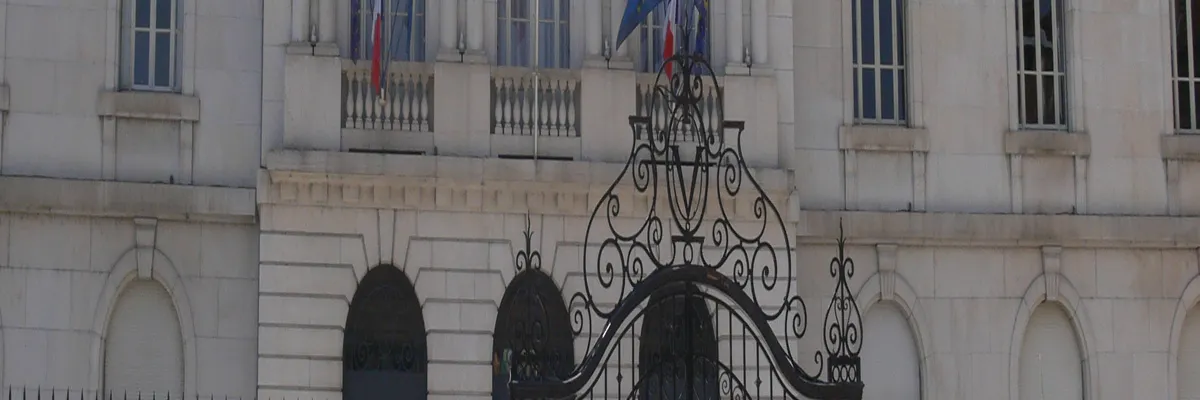 image-constructeur-terrain-padel-vesoul.webp Image Constructeur terrain padel Vesoul