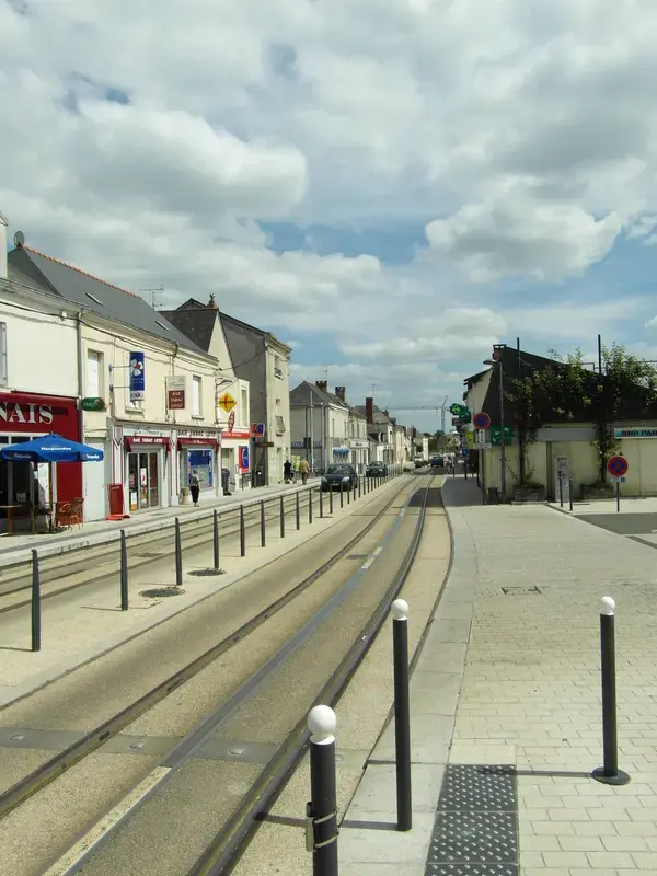 Fabricant Padel Constructeur terrain padel Avrillé