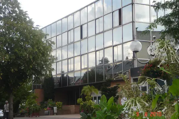 Fabricant Padel Constructeur terrain padel Denain