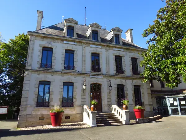 Fabricant Padel Constructeur terrain padel La Crèche