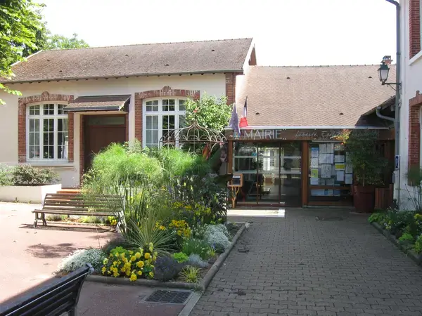 Fabricant Padel Constructeur terrain padel Lésigny