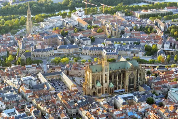 Fabricant Padel Constructeur terrain padel Metz