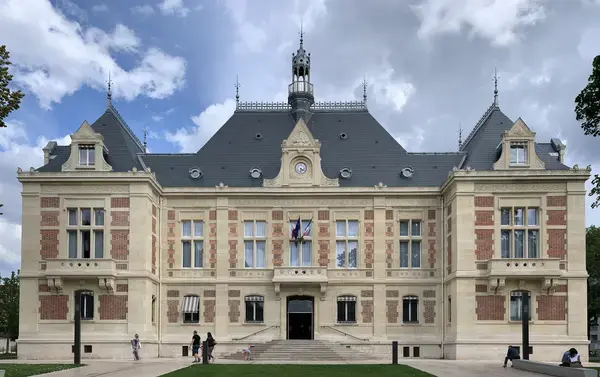 Fabricant Padel Constructeur terrain padel Montrouge