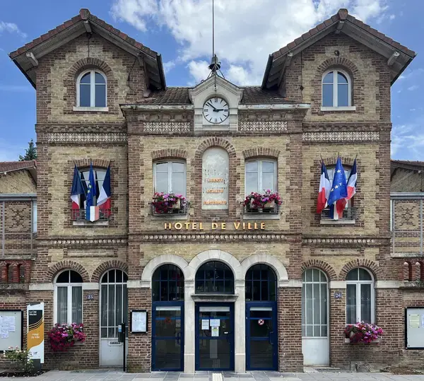 Fabricant Padel Constructeur terrain padel Noisiel