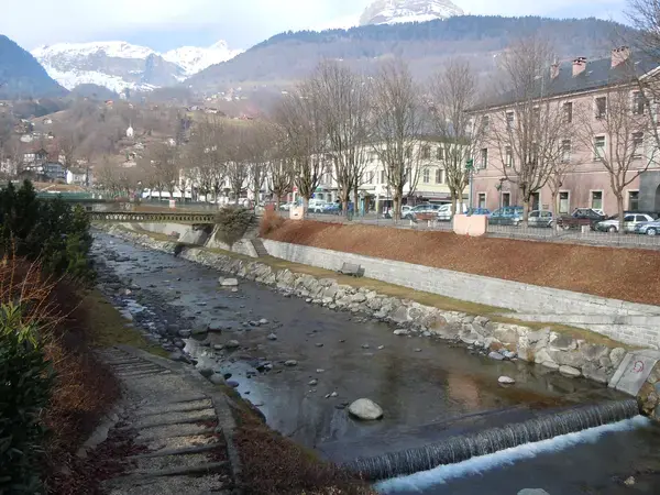 Fabricant Padel Constructeur terrain padel Sallanches